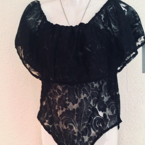 Sexy Off Shoulder Bodysuit Brand New Without Tag for Women - Picture 3 of 8
